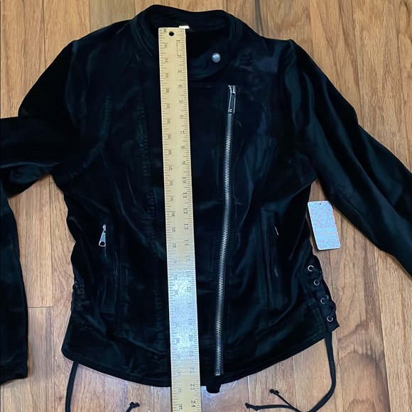 Free People NWT Black Women's Size Medium Jacket with Lace-Up Details - Picture 14 of 16
